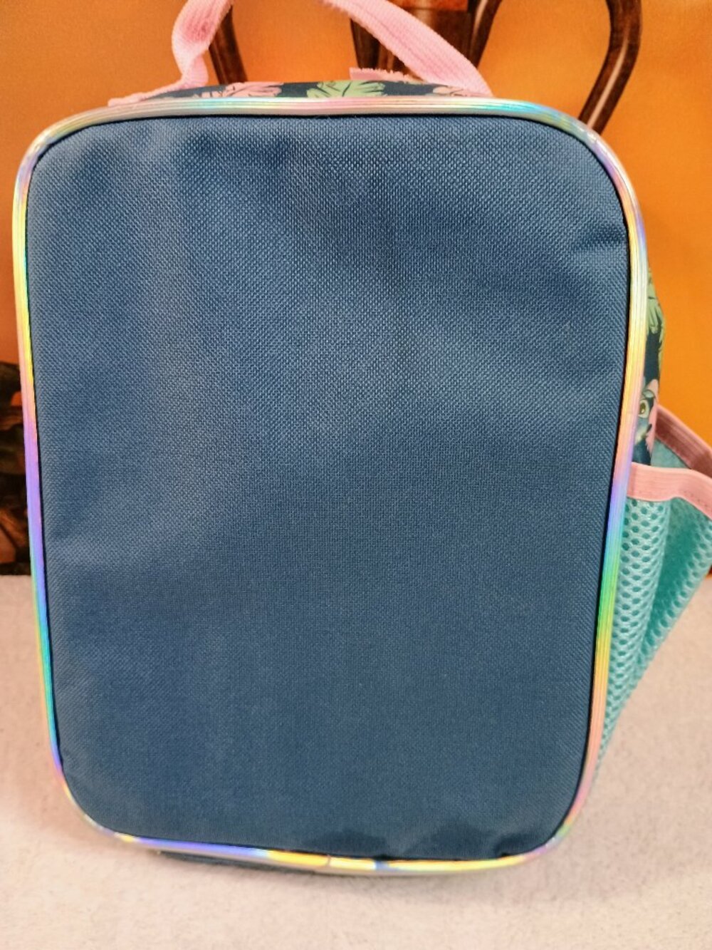 EUC Kids Disney Stitch 'Hug It Out' Pink Sequin Holographic Insulated Lunch Bag - Picture 2 of 8